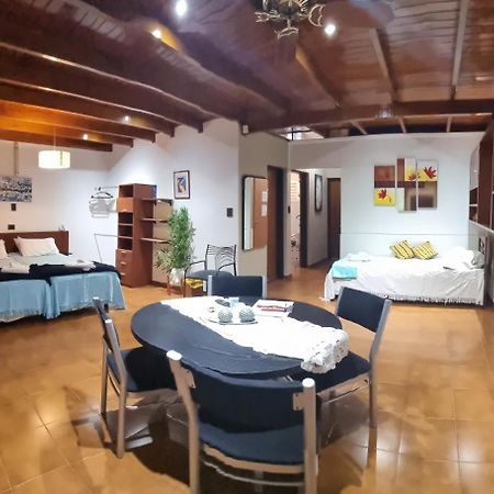 Departamento Temporario De 1 A 4 Personas Διαμέρισμα Posadas Εξωτερικό φωτογραφία
